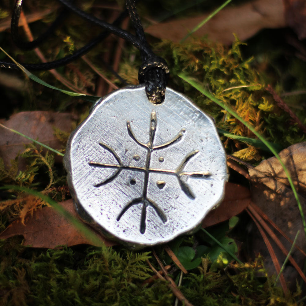 Icelandic Stave Pendant – Northern Fire Designs